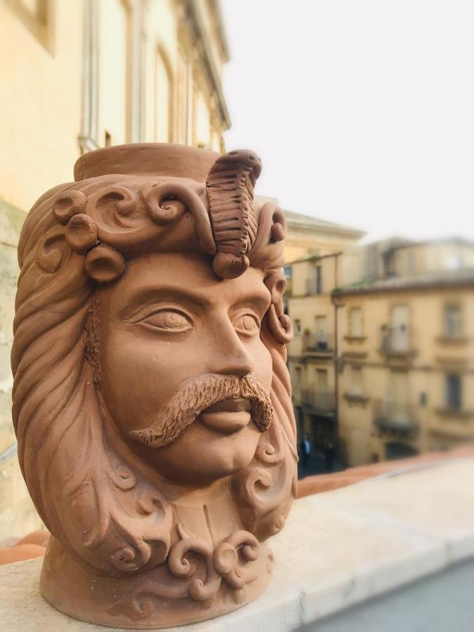 Liz Houses Caltagirone Exterior foto